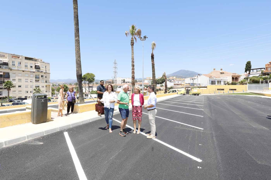 Nueva Andalucía suma más de un centenar de plazas de aparcamiento público en una parcela de 4.500 metros cuadrados ubicada en la calle Gabriel García Márquez