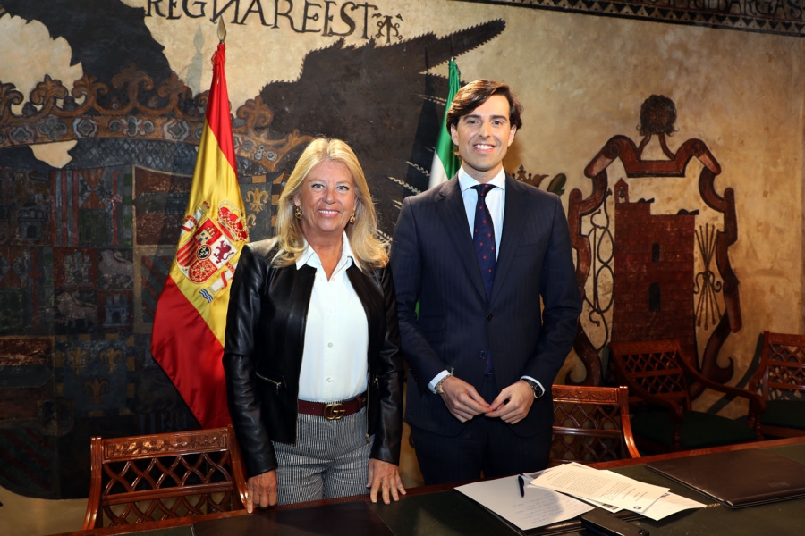 La alcaldesa presentará una moción en el Senado para que el Gobierno central se comprometa a que las multas de causas judiciales por corrupción reviertan en Marbella