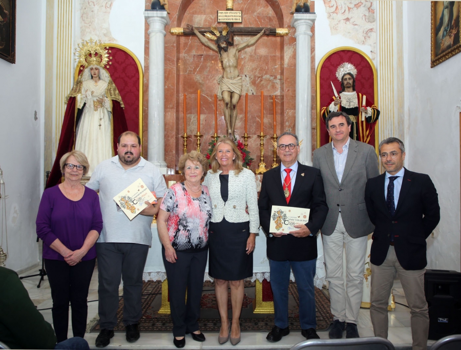 El Ayuntamiento entrega los premios del I Concurso de Decoración Floral de las Cruces de Mayo