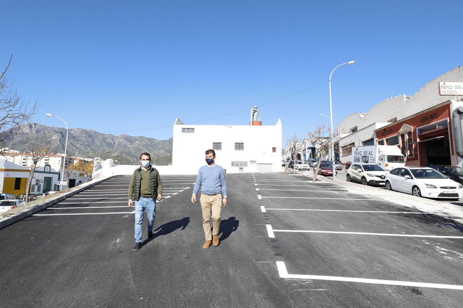 El Ayuntamiento habilita más de 40 nuevas plazas de aparcamiento en el polígono industrial La Ermita tras acondicionar dos parcelas municipales