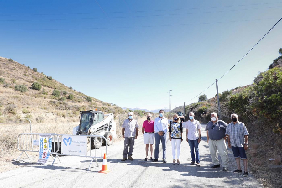 El Ayuntamiento acondiciona el Camino de los Molineros de Las Chapas para mejorar la seguridad vial y el acceso a los núcleos residenciales del entorno