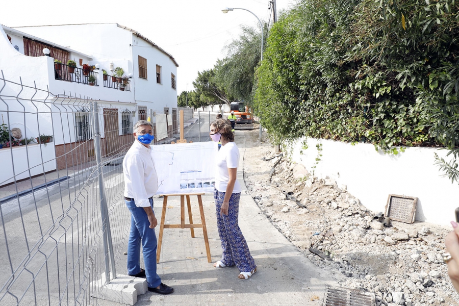 Comienzan las obras de mejora de la accesibilidad y movilidad peatonal en la calle Fonseca de San Pedro Alcántara