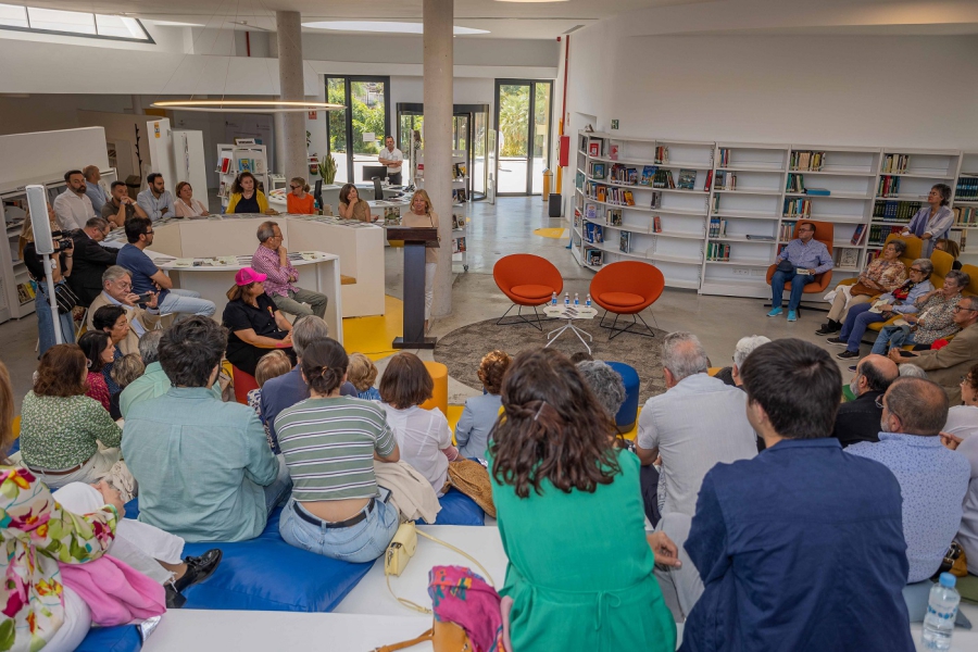 Marbella conmemora el Día del Libro con la Biblioteca Central Fernando Alcalá como protagonista y con la programación de dos propuestas fijas de su calendario mensual