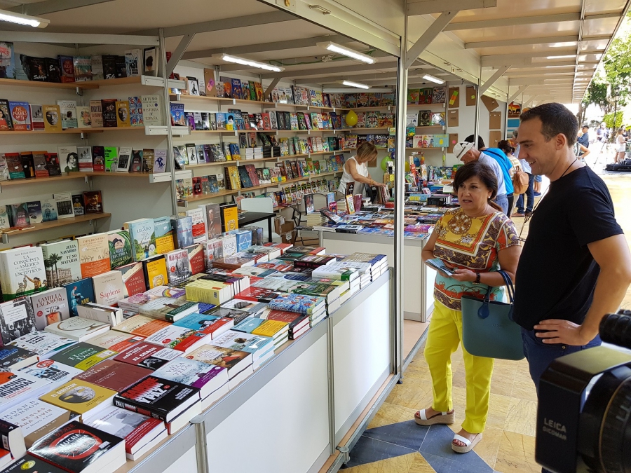 La Feria del Libro de Marbella reúne hasta el 18 de agosto en el Paseo de la Alameda a 17 librerías locales y nacionales