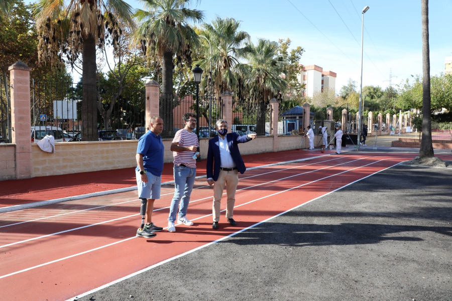 La Tenencia de Alcaldía de San Pedro Alcántara habilita una pista de atletismo perimetral en el polideportivo El Arquillo