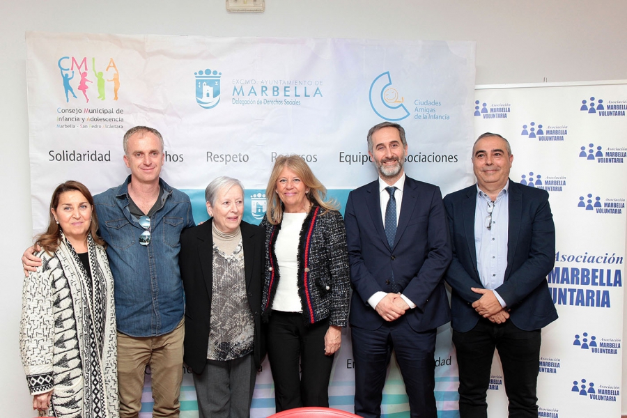 El Ayuntamiento y La Caixa colaboran con la asociación Marbella Voluntaria para la puesta en marcha de dos proyectos sociales