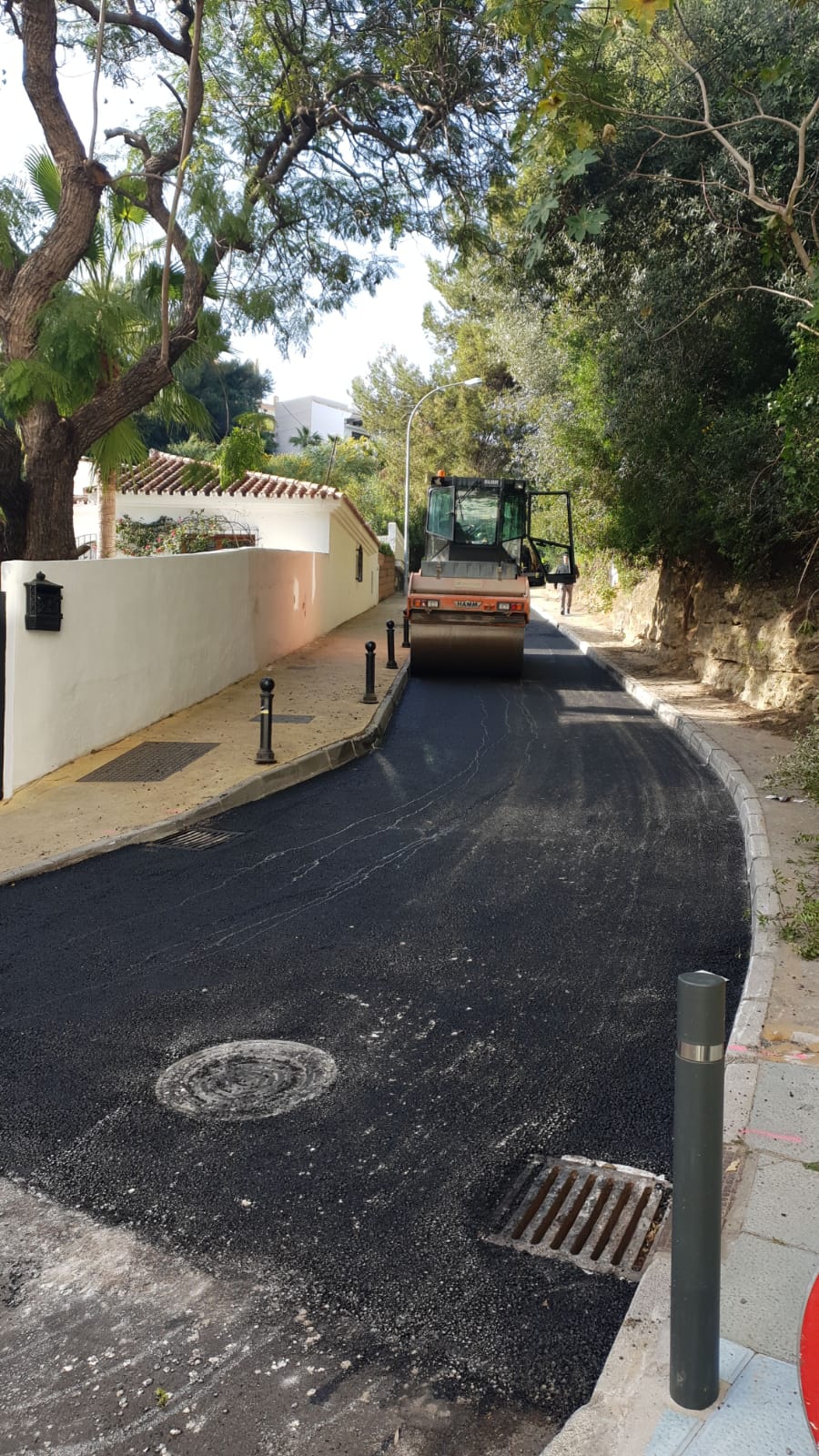 El Ayuntamiento acomete trabajos de asfalto en la zona de Huerta Belón con actuaciones en 8.400 metros cuadrados de superficie