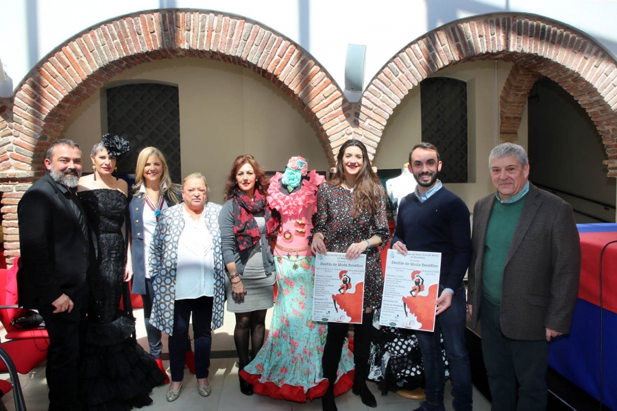 El Palacio de Ferias y Congresos acogerá el 14 de abril el Desfile de Moda Flamenca a beneficio de la Hermandad del Rocío