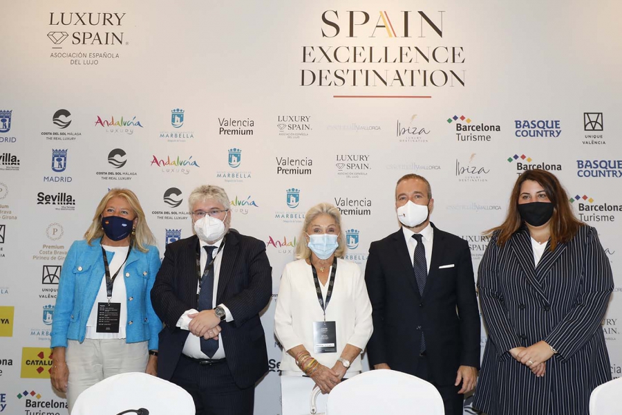 La alcaldesa apuesta por “unir fuerzas para salir fortalecidos tras la pandemia” durante la presentación en Marbella de la plataforma ‘España, destino de excelencia’