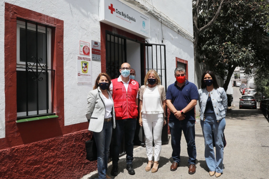 El Ayuntamiento agiliza la vacunación de las personas sin hogar junto con la Junta de Andalucía y Cruz Roja para inmunizar a este colectivo vulnerable en el menor tiempo posible