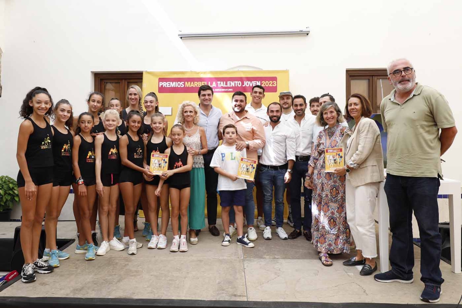 El Ayuntamiento reconoce la labor de profesionales y colectivos del municipio en la primera edición de los premios ‘Marbella Talento Joven 2023’