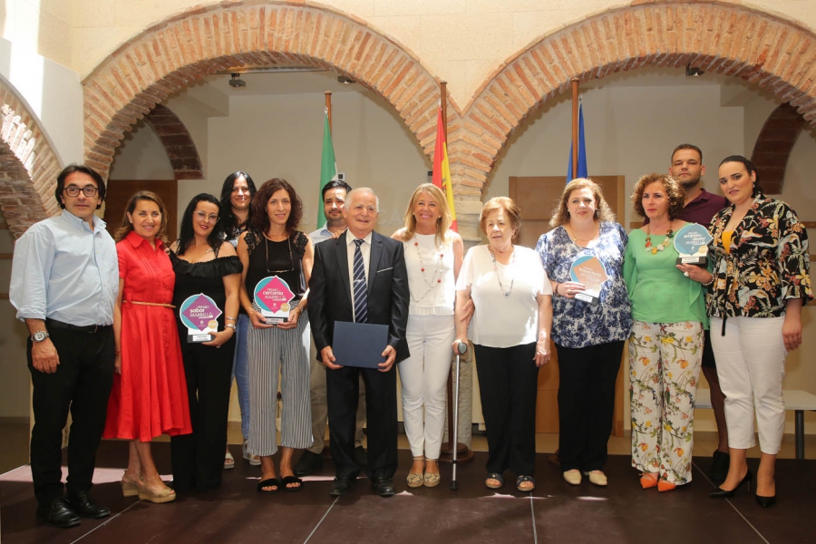El Ayuntamiento reconoce la contribución de los negocios del Distrito Marbella Este a la ciudad con la entrega de los Premios del Comercio
