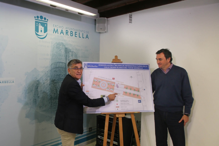 El Ayuntamiento peatonalizará la calle Sierra Blanca y modernizará las infraestructuras de esta vía con una inversión de más de 300.000 euros