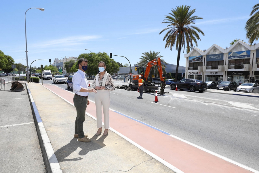 El Ayuntamiento de Marbella inicia una serie de trabajos en la avenida Hohenlohe para mejorar la seguridad vial y reducir la siniestralidad en la rotonda ‘Ashmawi’