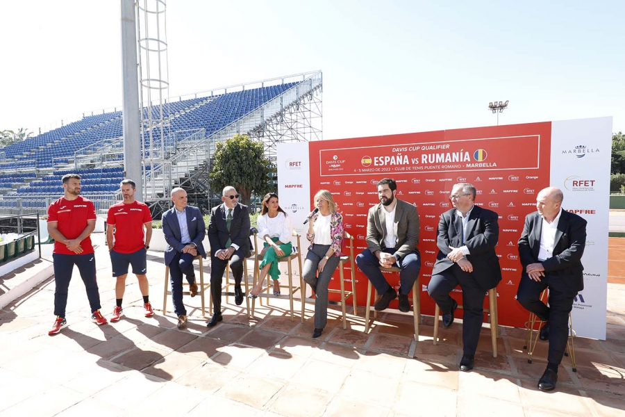 La alcaldesa subraya el retorno en términos económicos y de imagen para la ciudad de la nueva eliminatoria del Qualifier de Copa Davis que enfrentará a España contra Rumanía la semana que viene en Marbella