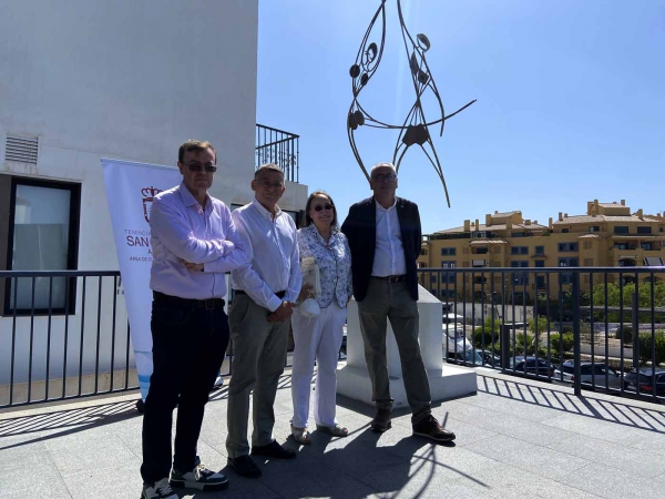 El Ayuntamiento incrementa su patrimonio cultural en San Pedro Alcántara con la adquisición de dos nuevas obras de Vicente de Espona