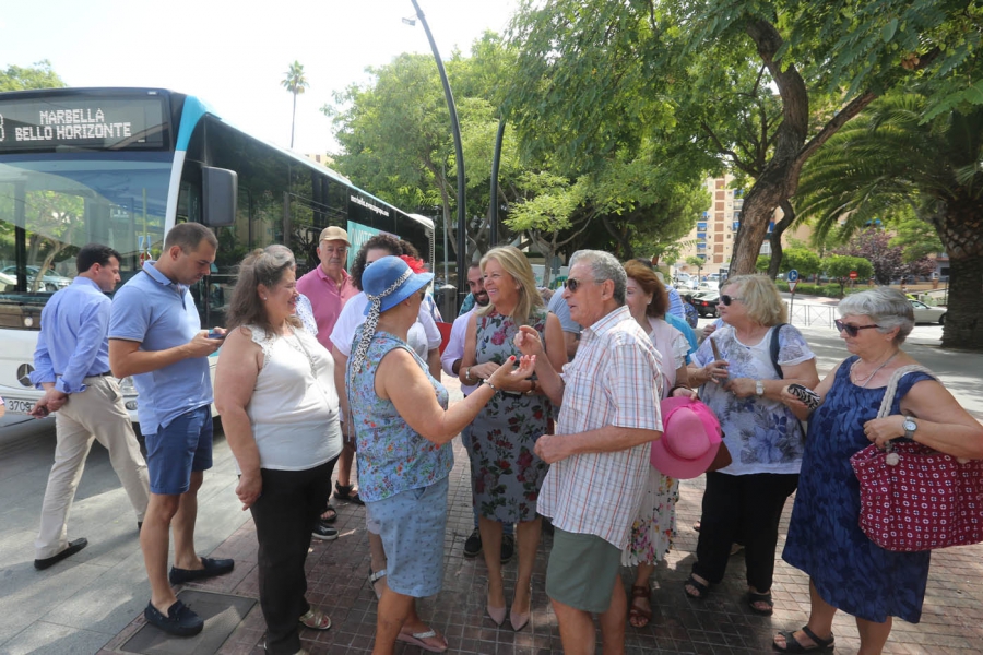 Entra en funcionamiento una nueva línea de autobús urbano que une Bello Horizonte con La Cañada a través del centro de Marbella y la barriada Miraflores