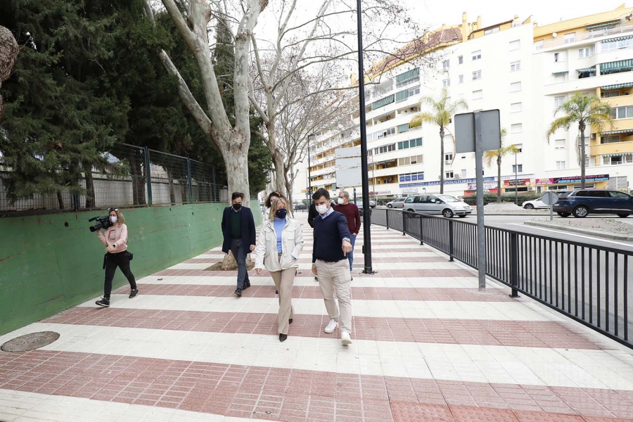 El Ayuntamiento finaliza las obras de mejora de la seguridad vial y de la accesibilidad en el entorno de los colegios Juan Ramón Jiménez y Valdeolletas