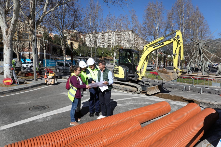 El Ayuntamiento mejorará el drenaje en los entornos de las rotondas Gabriel Lima y Manuel Haro para evitar inundaciones e incrementar la seguridad vial