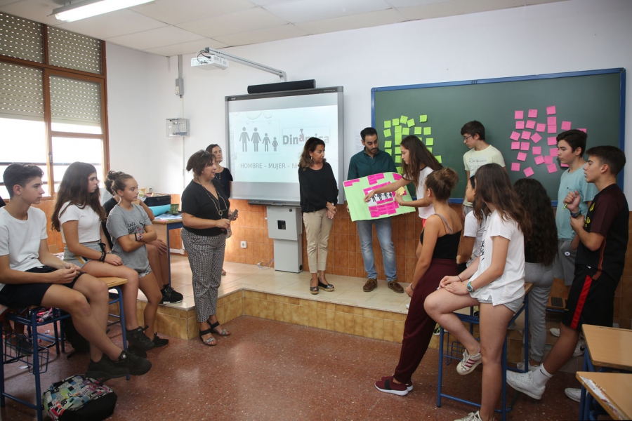 Un taller forma a alumnos de 3º de ESO en respeto y tolerancia hacia la diversidad