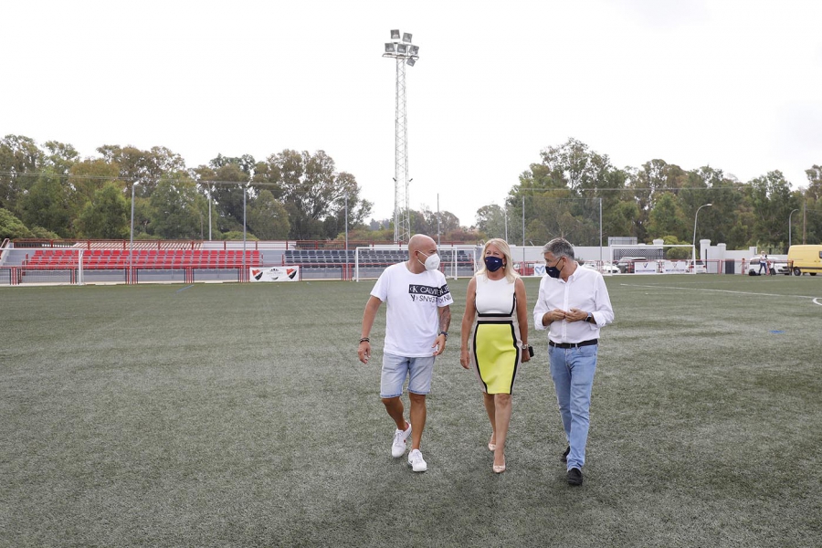 El Ayuntamiento culmina la remodelación integral del Estadio Municipal Antonio Naranjo de San Pedro Alcántara, que moderniza el equipamiento y mejora la seguridad