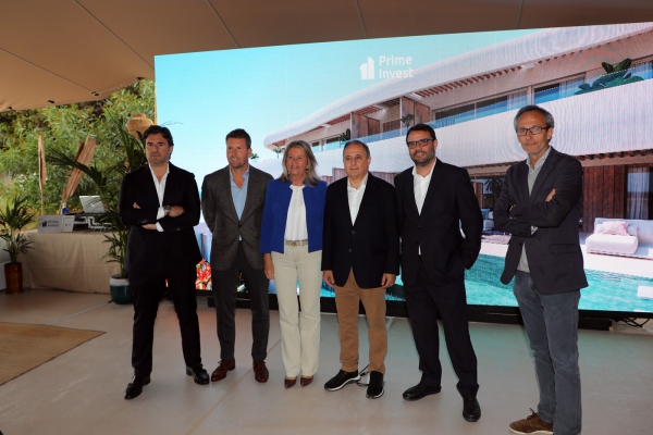 La alcaldesa subraya la atracción de Marbella “para seguir generando inversión y proyectos inmobiliarios de máxima calidad”