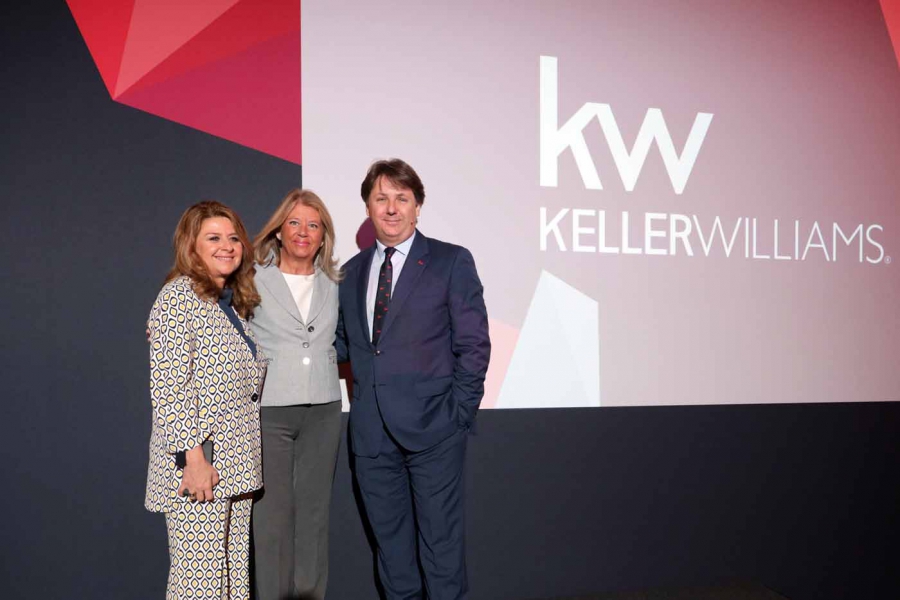 La alcaldesa destaca la “importante repercusión nacional e internacional” de que Marbella albergue el Congreso de la Agencia Inmobiliaria Keller Williams