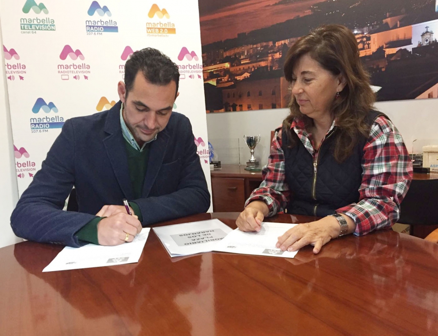 Radiotelevisión Marbella y la Asociación de Comerciantes del Casco Antiguo firman un convenio de colaboración para el desarrollo de proyectos conjuntos que contribuyan a difundir la imagen de la ciudad