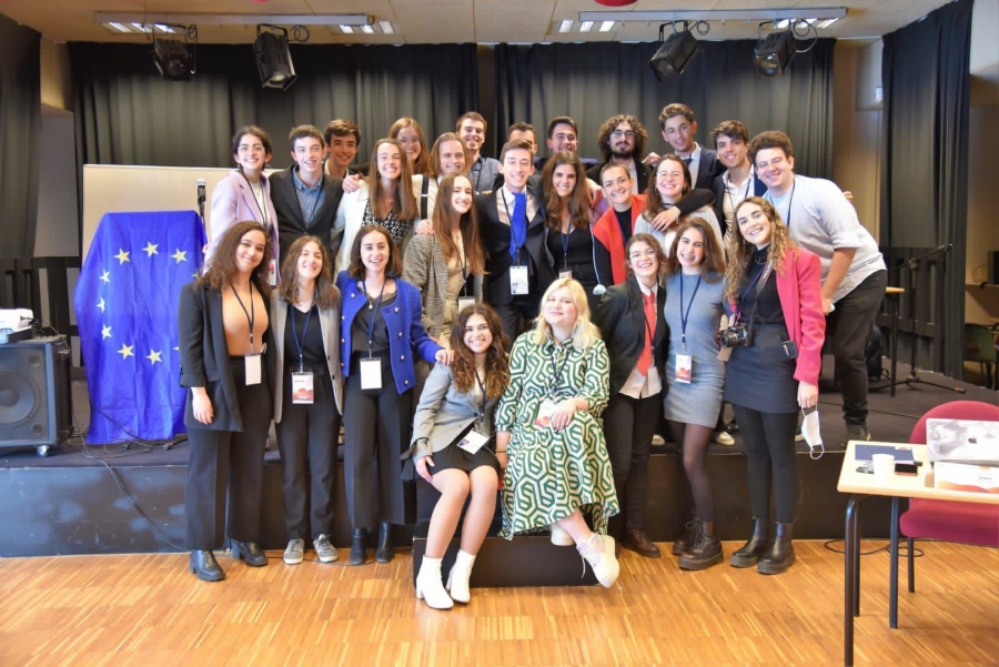 El Vivero de Empresas ha albergado la primera sesión regional del Parlamento Europeo de los Jóvenes celebrada en Marbella
