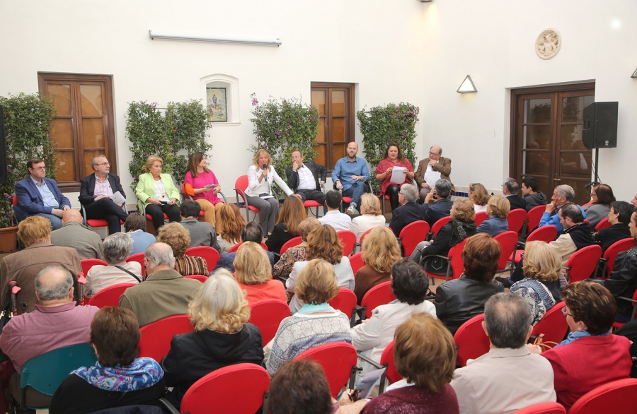 Marbella rinde homenaje a la Librería Mata como referente cultural de la ciudad
