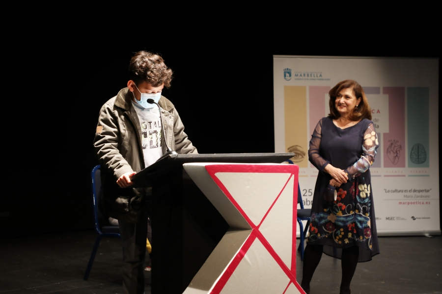 El premio Marpoética de poesía para escolares nace con el fin de estimular el despertar a la cultura y la literatura