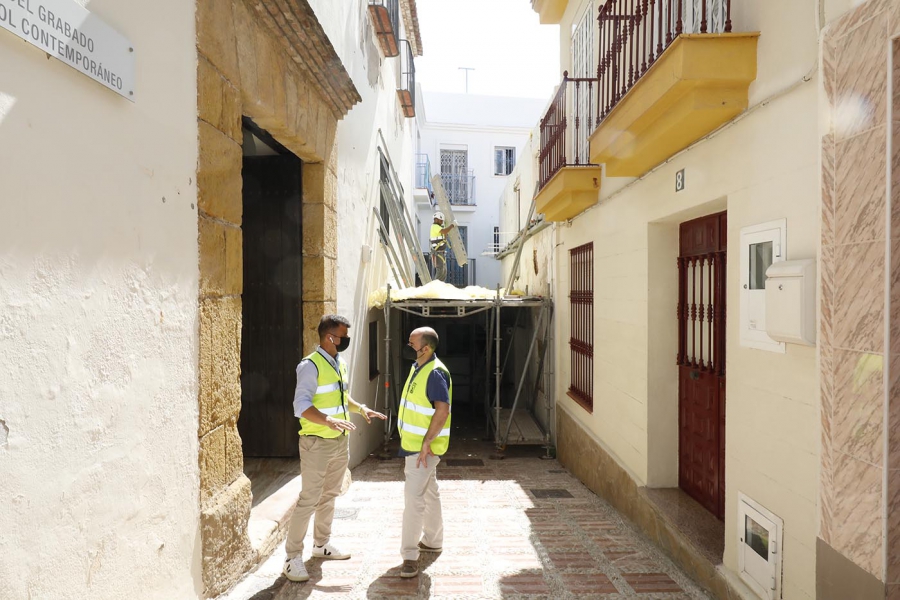 El Ayuntamiento culmina los trabajos de estabilización del edificio ubicado frente al Museo del Grabado