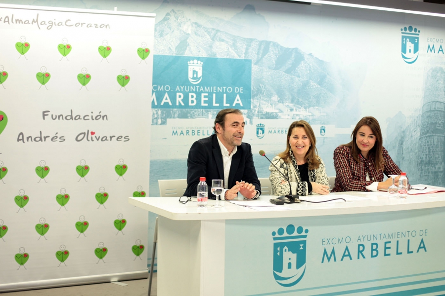 El Ayuntamiento destaca la labor encomiable de la Fundación Andrés Olivares en la presentación de su programa de actividades en Marbella
