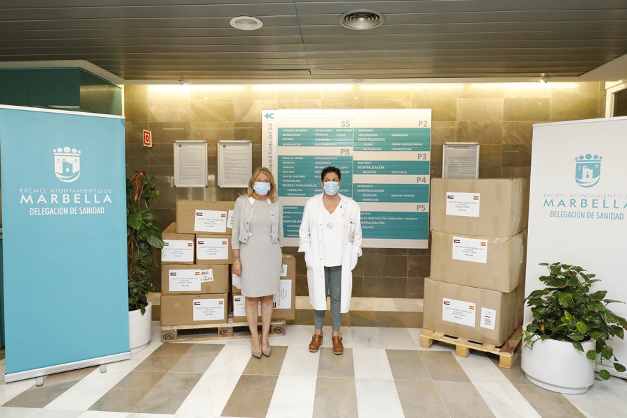 El Ayuntamiento de Marbella entrega al Hospital Costa del Sol más de 15.000 artículos de prevención frente al Covid-19 procedentes de la donación de Emiratos Árabes