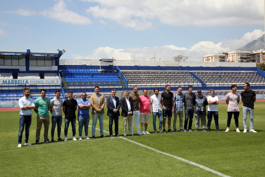 El Ayuntamiento destaca la “extraordinaria campaña del Marbella FC” y expresa su compromiso con el club con una inversión superior a los 300.000 euros para la mejora del Estadio Municipal
