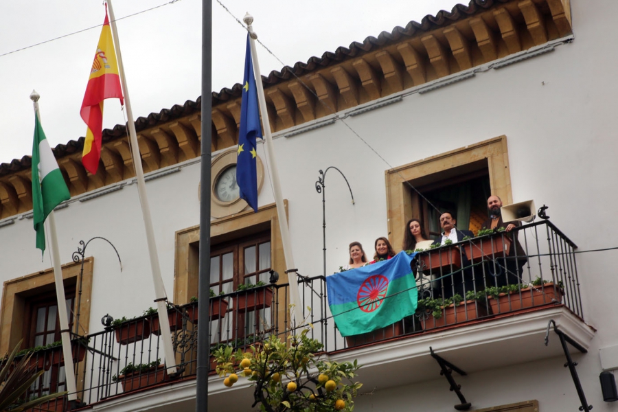 El Ayuntamiento conmemora el Día del Pueblo Gitano Andaluz