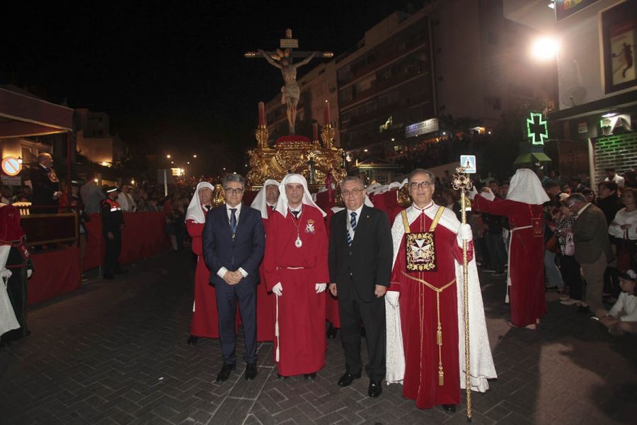 Imagen de la noticia Marbella acompañó al Cristo del Amor en su estaci…