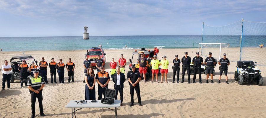 El Ayuntamiento activa el dispositivo de seguridad y emergencias del verano, que contará con 55 socorristas distribuidos en 19 puestos de vigilancia y reforzará la unidad de playa de la Policía Local