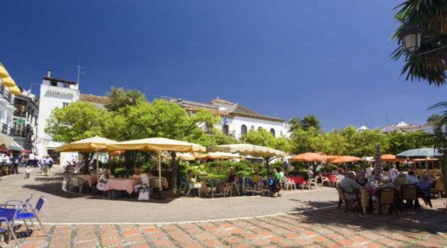 Plaza de los Naranjos