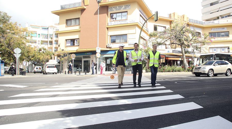 Tres nuevos cruces semafóricos en puntos clave mejorarán la movilidad peatonal y la seguridad vial en el Centro
