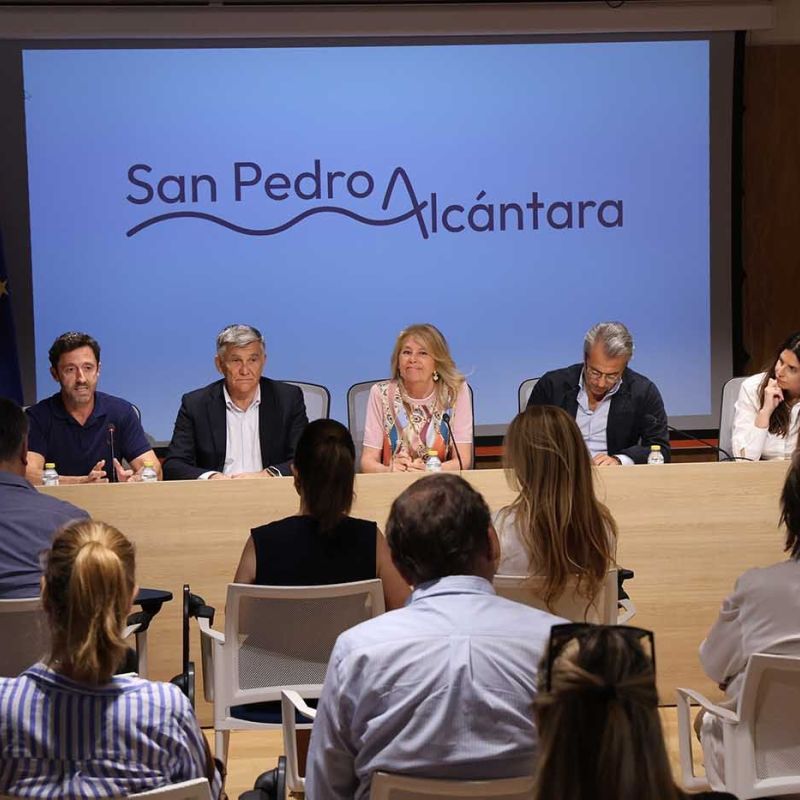 El Ayuntamiento inicia con los empresarios del polígono industrial de San Pedro Alcántara una ronda de encuentros para adaptar las normas urbanísticas a las nuevas necesidades del tejido productivo