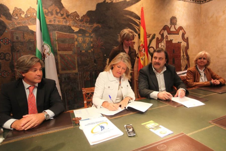 Imagen de la noticia El Ayuntamiento firma un protocolo de colaboració…