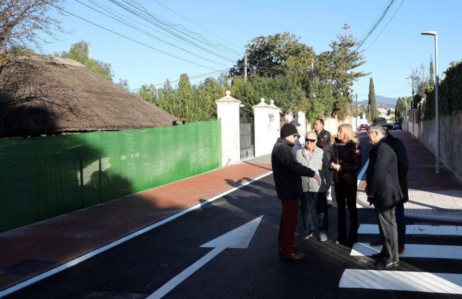 Imagen de la noticia El Ayuntamiento mejora la movilidad peatonal y la…