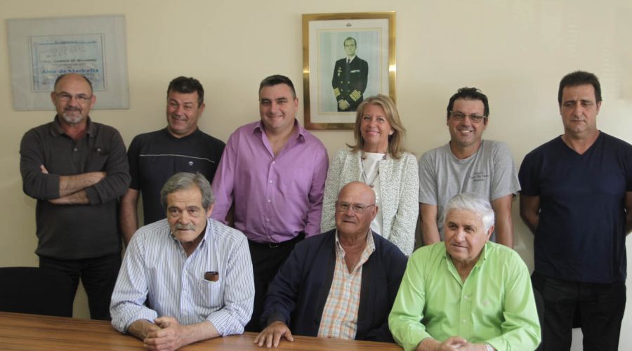 La alcaldesa mantiene un encuentro con la Cofradía de Pescadores de Marbella