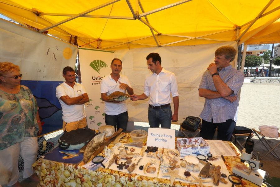 Imagen de la noticia El Laboratorio Marino del Aula del Mar acerca a l…