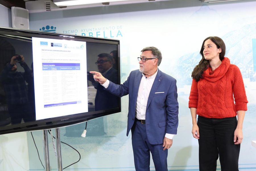 Imagen de la noticia El Ayuntamiento realizará 263 contratos de trabaj…