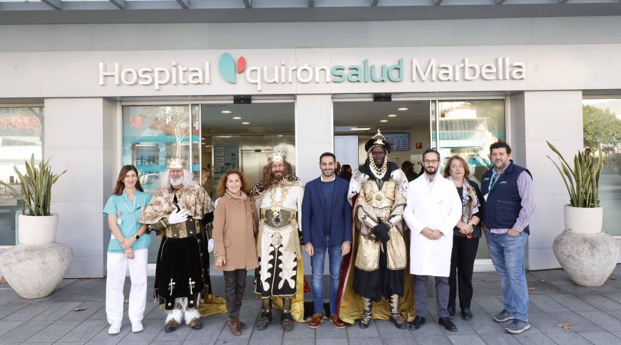 Sus Majestades de Oriente visitan los hospitales del municipio