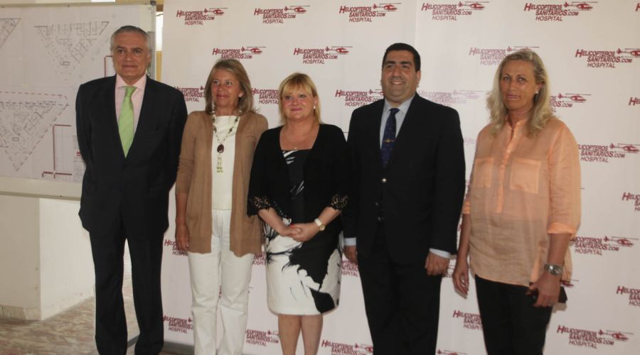 La alcaldesa visita las obras del futuro hospital de Helicópteros Sanitarios que generará 80 nuevos puestos de trabajo