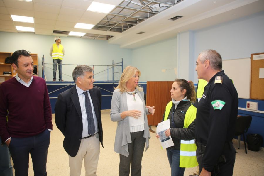 Imagen de la noticia El Ayuntamiento acomete una nueva sala de mando e…