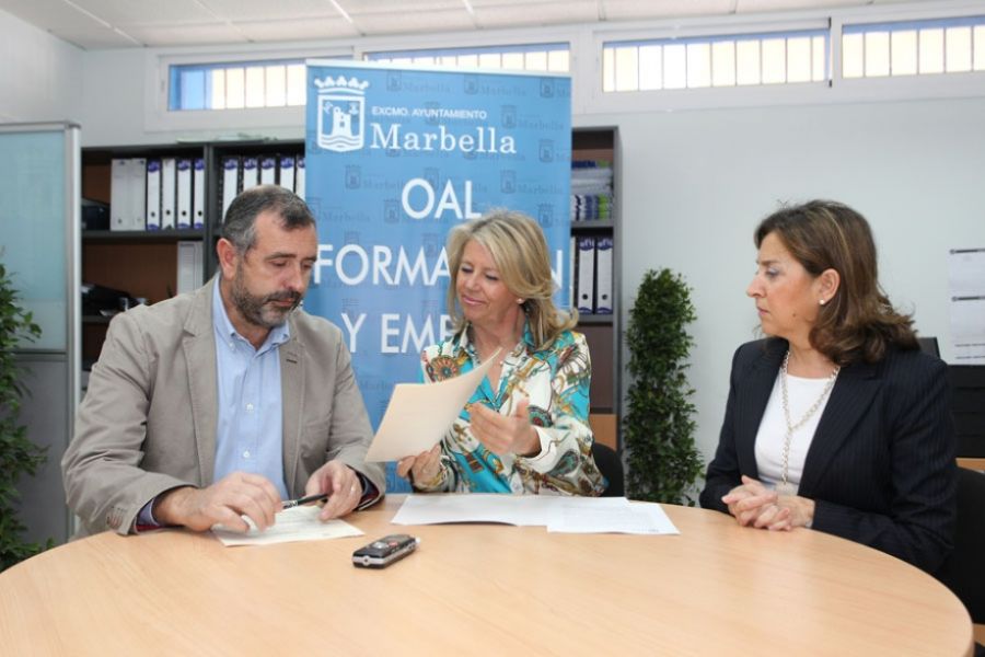 Imagen de la noticia La alcaldesa firma un convenio de colaboración co…